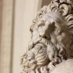 Противостояние богов Зевса и Аида в эмоциональном контексте